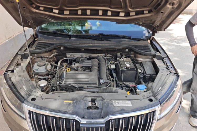 Used Skoda Karoq 2021 TSI280 Luxury Edition Engine Bay
