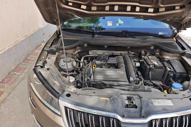 Used Skoda Karoq 2021 TSI280 Luxury Edition Engine Bay Right