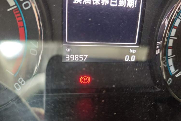Used Skoda Karoq 2021 TSI280 Luxury Edition Odometer Close Up