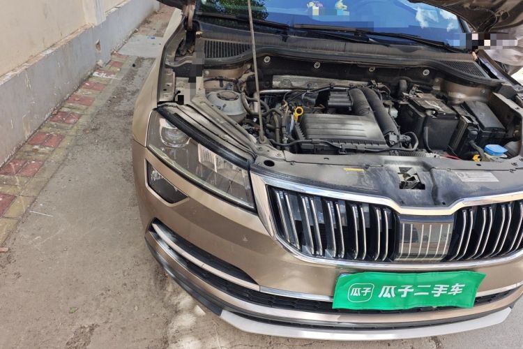 Used Skoda Karoq 2021 TSI280 Luxury Edition Right Front Headlight