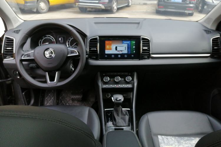 Used Skoda Karoq 2021 TSI280 Luxury Edition Center Console