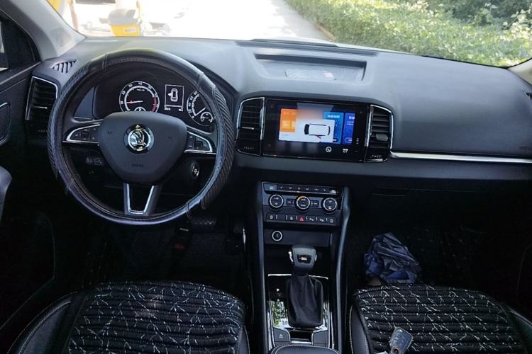 Used Skoda Karoq 2021 TSI280 Luxury Edition Center Console