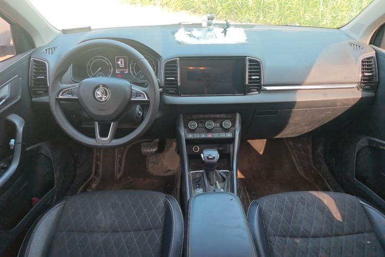 Used Skoda Karoq 2021 TSI280 Technology Edition Center Console