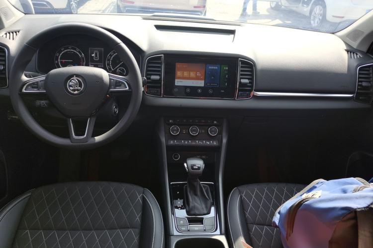 Used Skoda Karoq 2021 TSI280 Luxury Edition Center Console