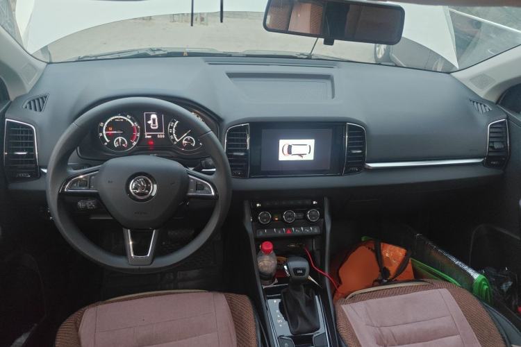 Used Skoda Karoq 2021 TSI280 Luxury Edition Center Console