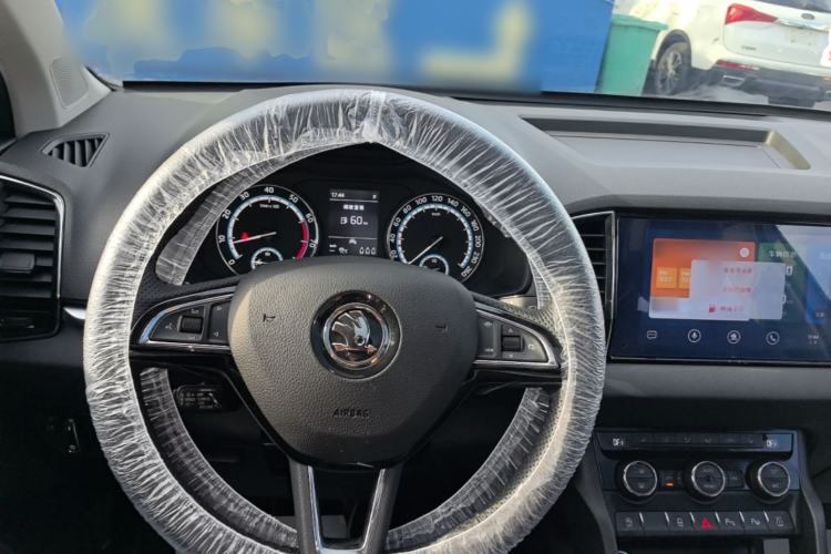 Used Skoda Karoq 2021 TSI280 Luxury Edition Center Console