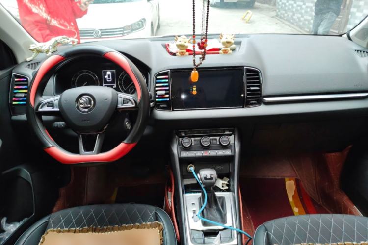 Used Skoda Karoq 2021 TSI280 Luxury Edition Center Console