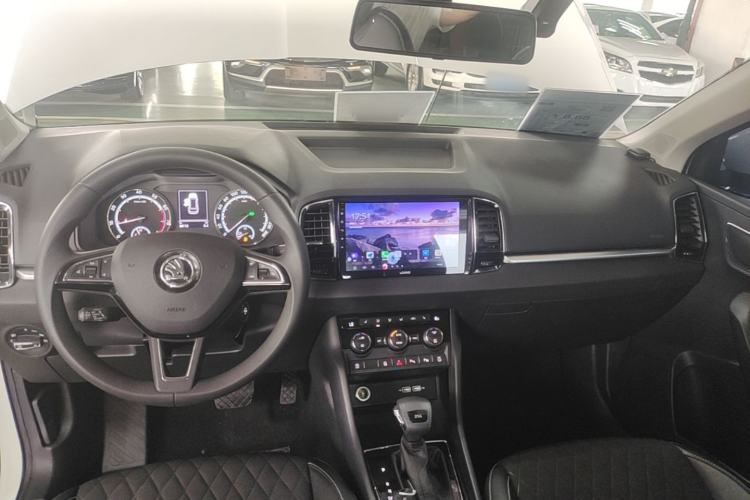 Used Skoda Karoq 2021 TSI280 Luxury Edition Center Console