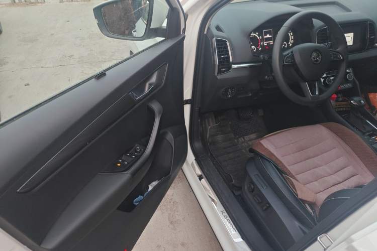 Used Skoda Karoq 2021 TSI280 Luxury Edition Driver Seat