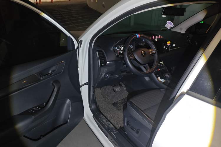 Used Skoda Karoq 2021 TSI280 Luxury Edition Driver Seat
