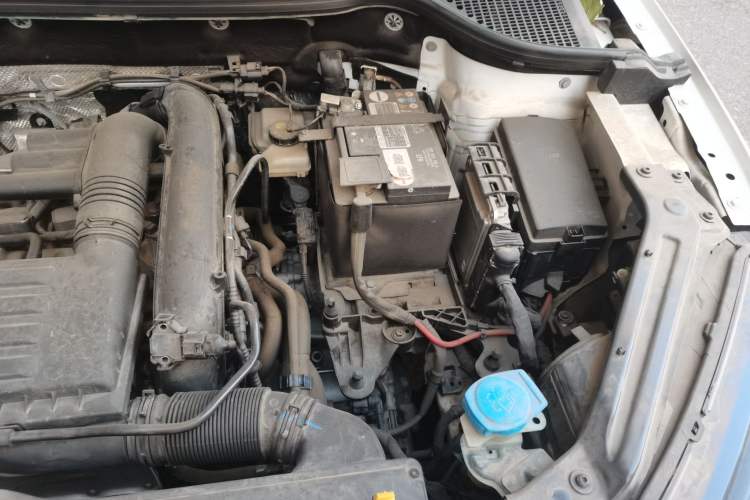Used Skoda Karoq 2021 TSI280 Luxury Edition Engine Bay Left