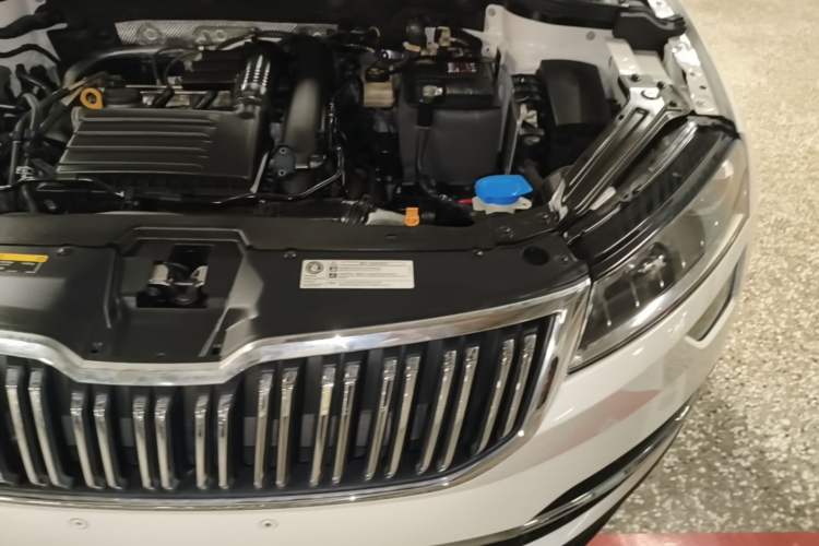 Used Skoda Karoq 2021 TSI280 Technology Edition Engine Bay Left