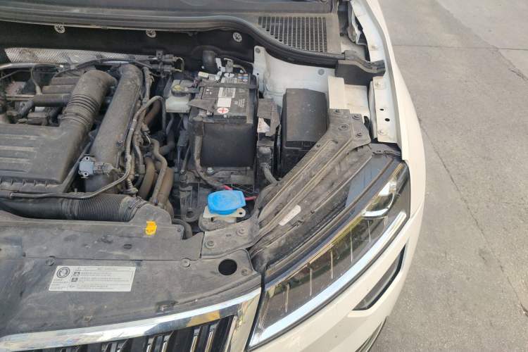 Used Skoda Karoq 2021 TSI280 Luxury Edition Engine Bay Left