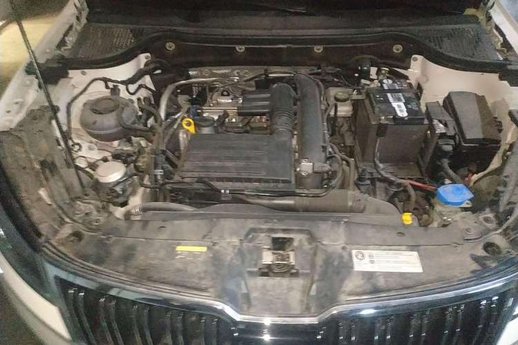 Used Skoda Karoq 2021 TSI280 Luxury Edition Engine Bay