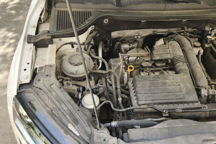 Used Skoda Karoq 2021 TSI280 Luxury Edition Engine Bay Right