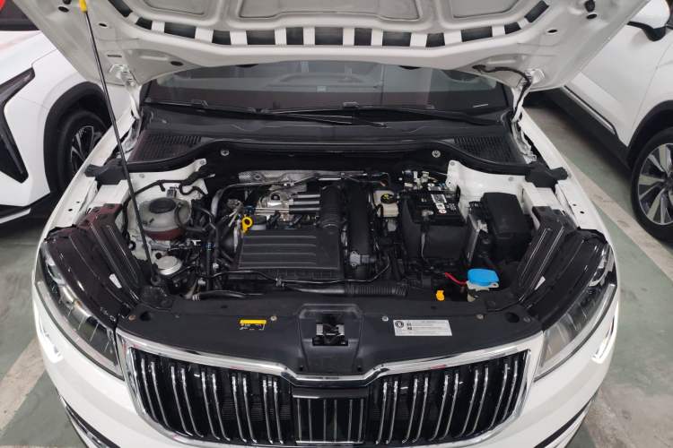 Used Skoda Karoq 2021 TSI280 Luxury Edition Engine Bay