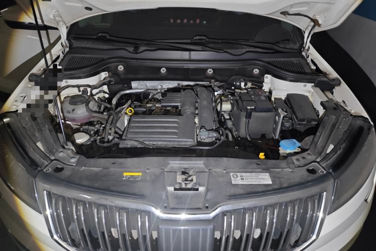 Used Skoda Karoq 2021 TSI280 Luxury Edition Engine Bay