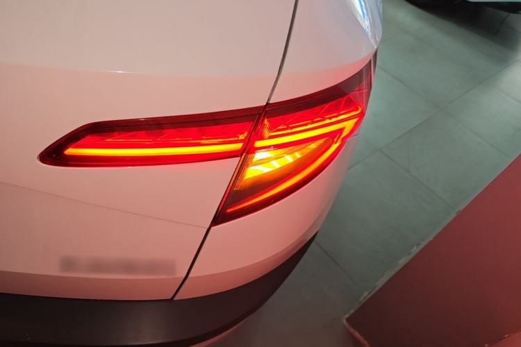 Used Skoda Karoq 2021 TSI280 Luxury Edition Exterior 3