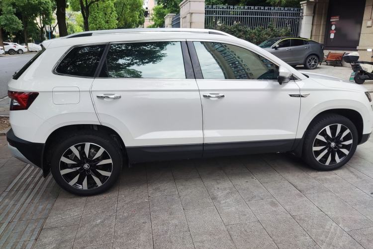 Used Skoda Karoq 2021 TSI280 Luxury Edition Exterior 4