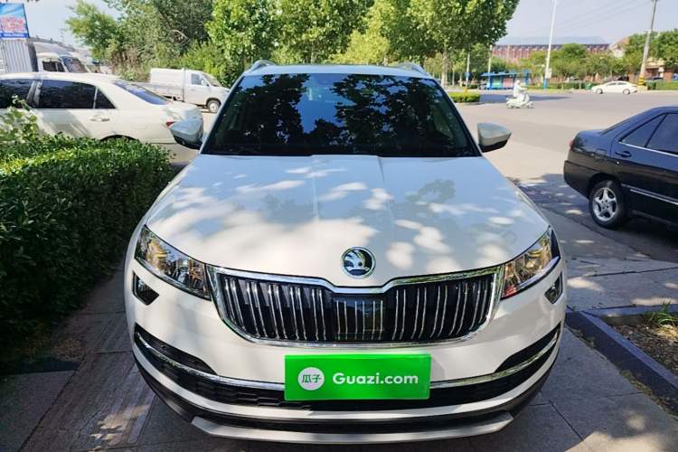 Used Skoda Karoq 2021 TSI280 Luxury Edition Front