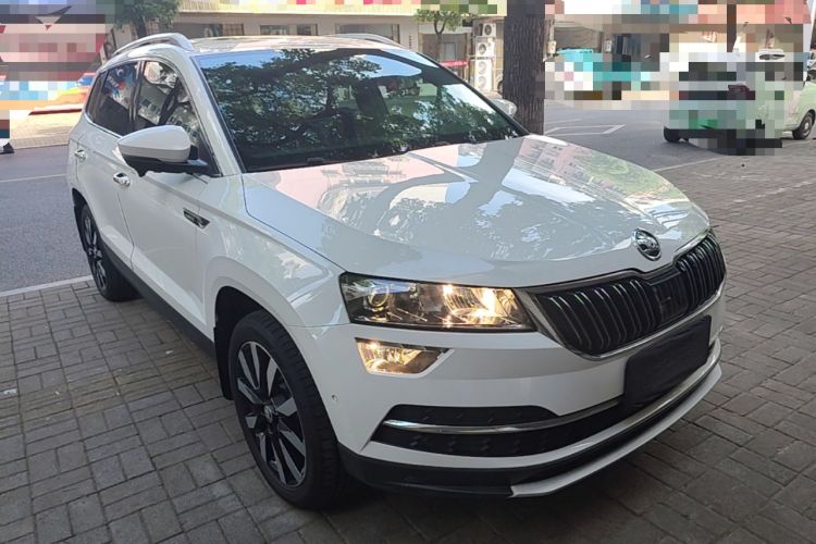 Used Skoda Karoq 2021 TSI280 Luxury Edition Front Right 45 Deg