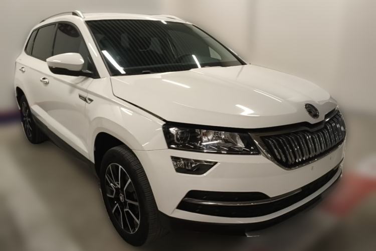 Used Skoda Karoq 2021 TSI280 Technology Edition Front Right 45 Deg
