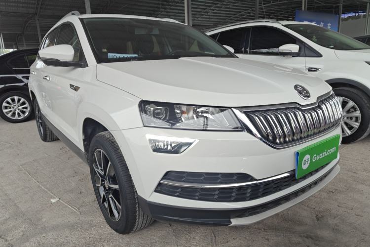 Used Skoda Karoq 2021 TSI280 Technology Edition Front Right 45 Deg