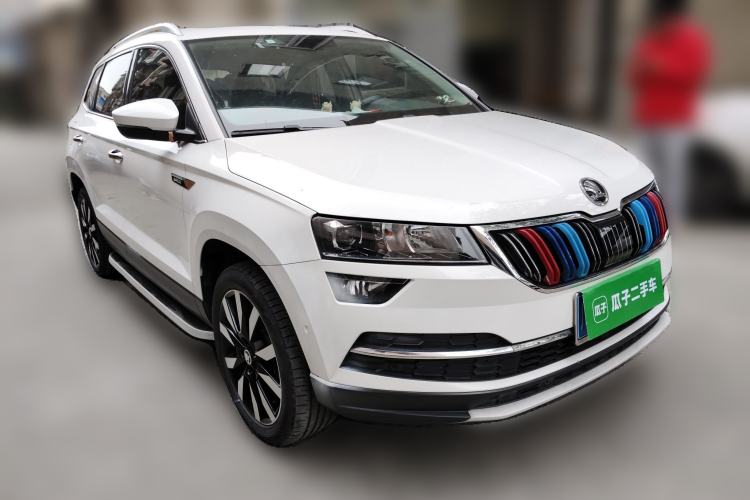Used Skoda Karoq 2021 TSI280 Luxury Edition Front Right 45 Deg