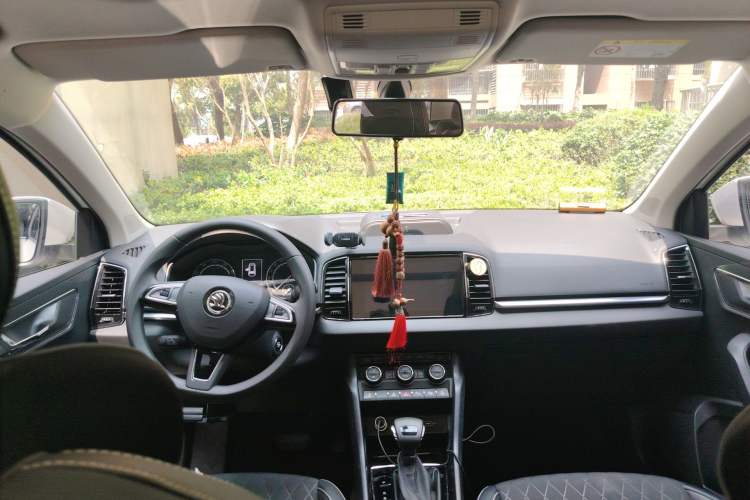 Used Skoda Karoq 2021 TSI280 Luxury Edition Headliner