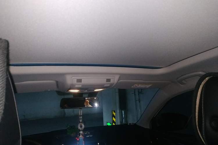 Used Skoda Karoq 2021 TSI280 Luxury Edition Headliner