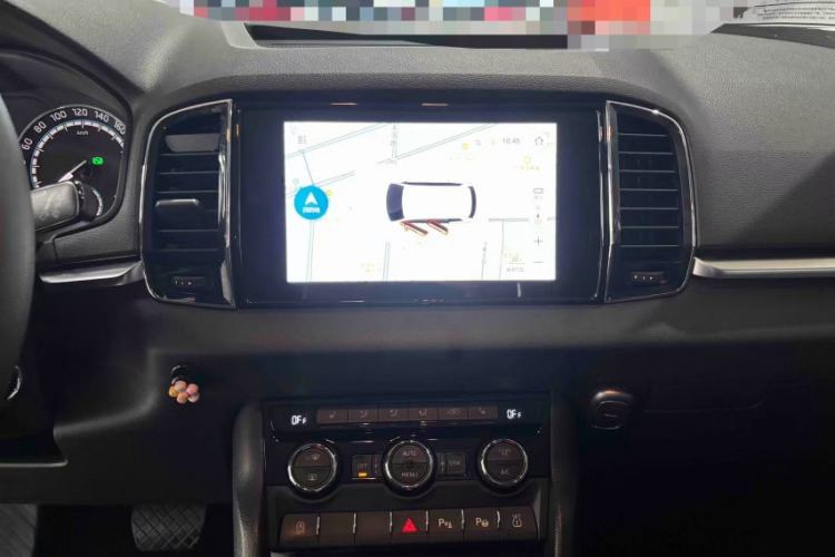 Used Skoda Karoq 2021 TSI280 Luxury Edition Interior 3