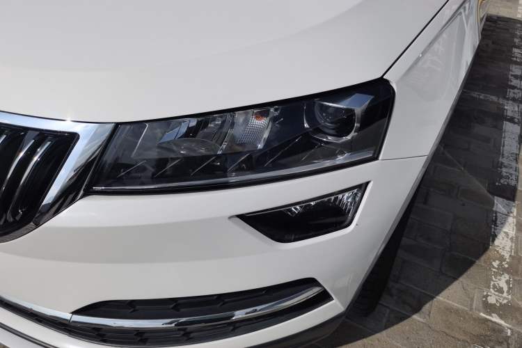 Used Skoda Karoq 2021 TSI280 Luxury Edition Left Front Headlight