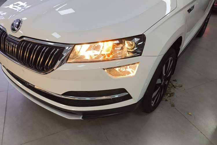 Used Skoda Karoq 2021 TSI280 Luxury Edition Left Front Headlight