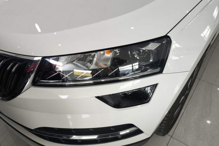 Used Skoda Karoq 2021 TSI280 Luxury Edition Left Front Headlight