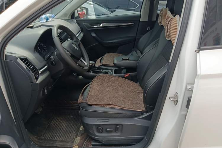 Used Skoda Karoq 2021 TSI280 Technology Edition Left Front Seat