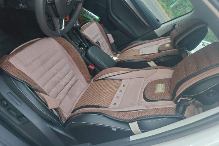 Used Skoda Karoq 2021 TSI280 Luxury Edition Left Front Seat