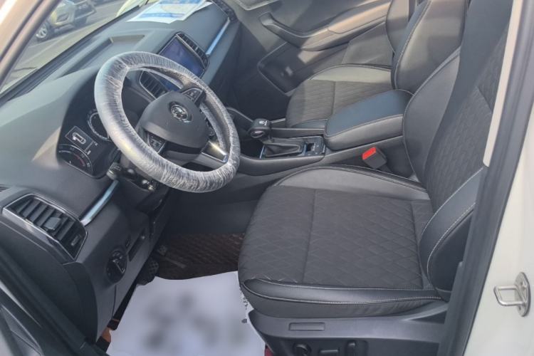 Used Skoda Karoq 2021 TSI280 Luxury Edition Left Front Seat