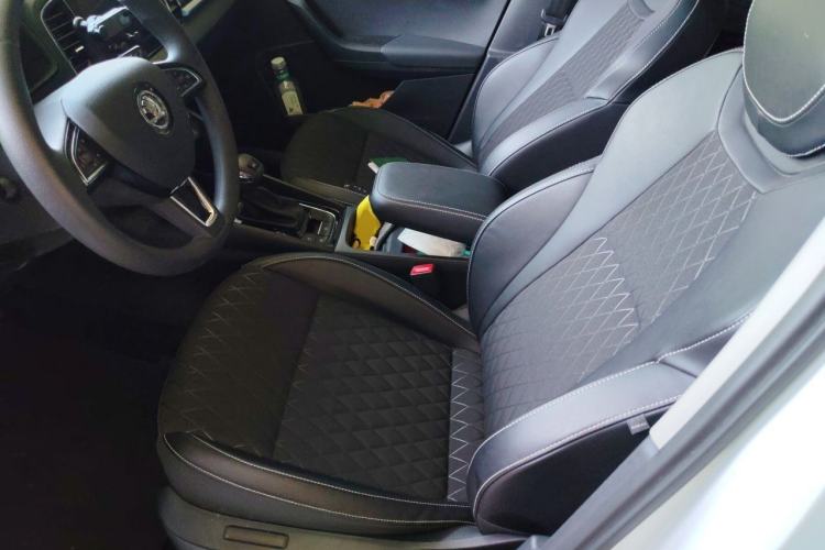 Used Skoda Karoq 2021 TSI280 Technology Edition Left Front Seat