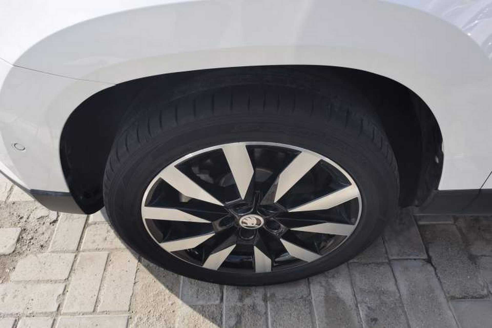 Used Skoda Karoq 2021 TSI280 Luxury Edition Left Front Wheel Hub