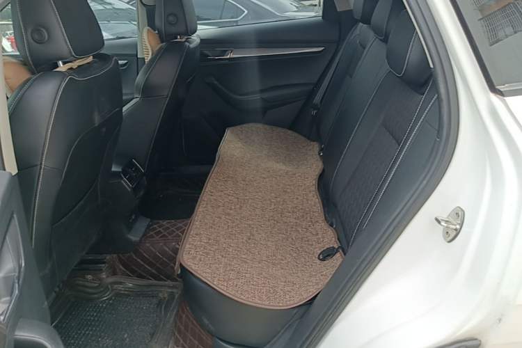 Used Skoda Karoq 2021 TSI280 Technology Edition Left Rear Seat