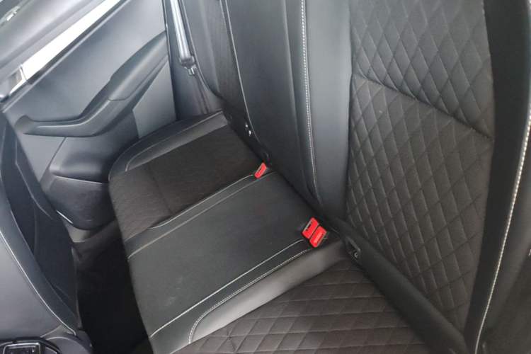 Used Skoda Karoq 2021 TSI280 Technology Edition Left Rear Seat