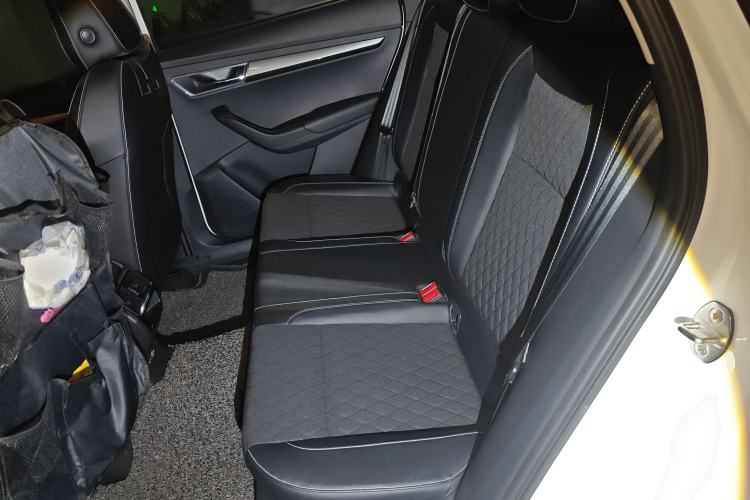 Used Skoda Karoq 2021 TSI280 Luxury Edition Left Rear Seat