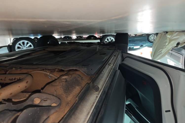 Used Skoda Karoq 2021 TSI280 Luxury Edition Left Side Sill