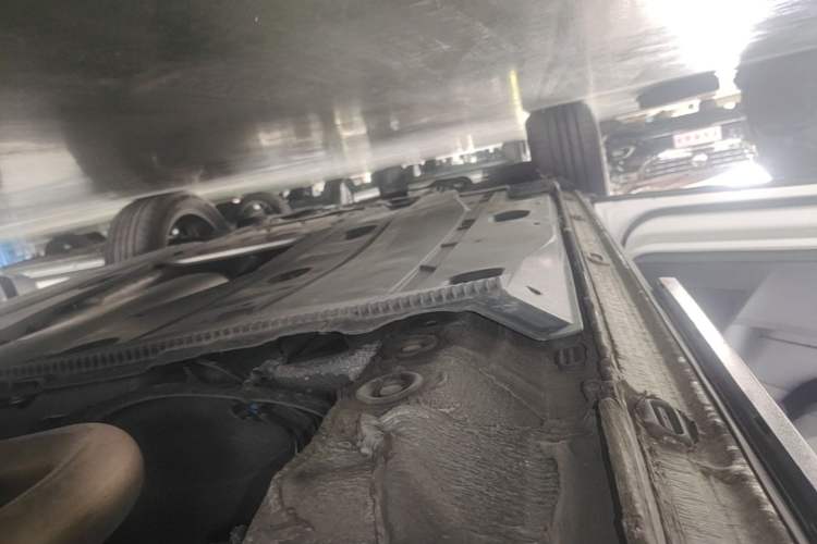 Used Skoda Karoq 2021 TSI280 Luxury Edition Left Side Sill