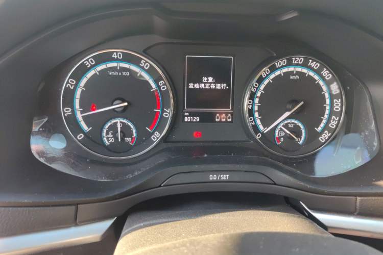 Used Skoda Karoq 2021 TSI280 Luxury Edition Odometer Close Up