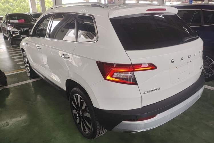 Used Skoda Karoq 2021 TSI280 Luxury Edition Rear Left 45 Deg