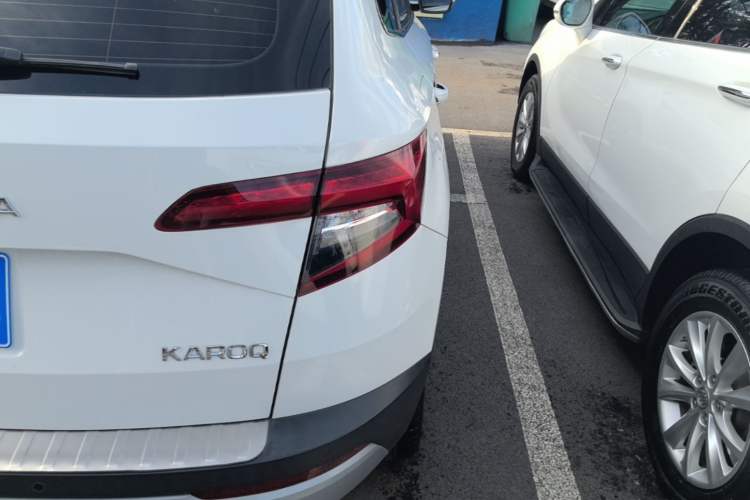 Used Skoda Karoq 2021 TSI280 Luxury Edition Right Rear Taillight