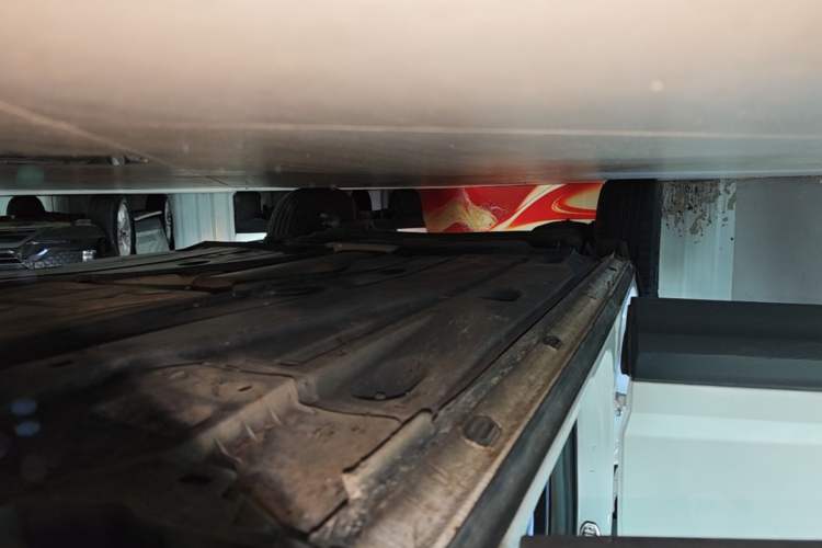 Used Skoda Karoq 2021 TSI280 Luxury Edition Right Side Sill