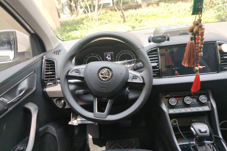 Used Skoda Karoq 2021 TSI280 Luxury Edition Steering Wheel