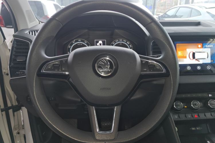 Used Skoda Karoq 2021 TSI280 Technology Edition Steering Wheel